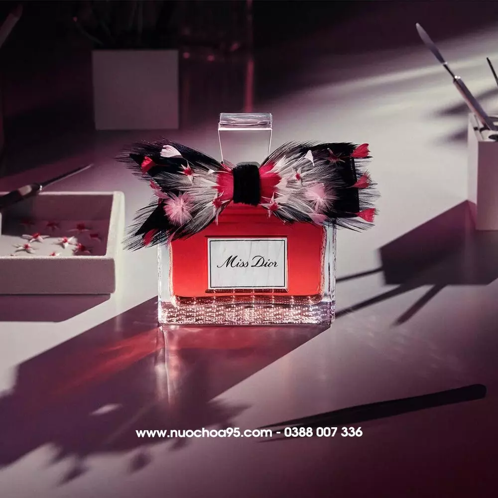 Nước hoa Miss Dior Essence by Maison Février của hãng Christian Dior Nước hoa Miss Dior Essence by Maison Février - Ảnh 1