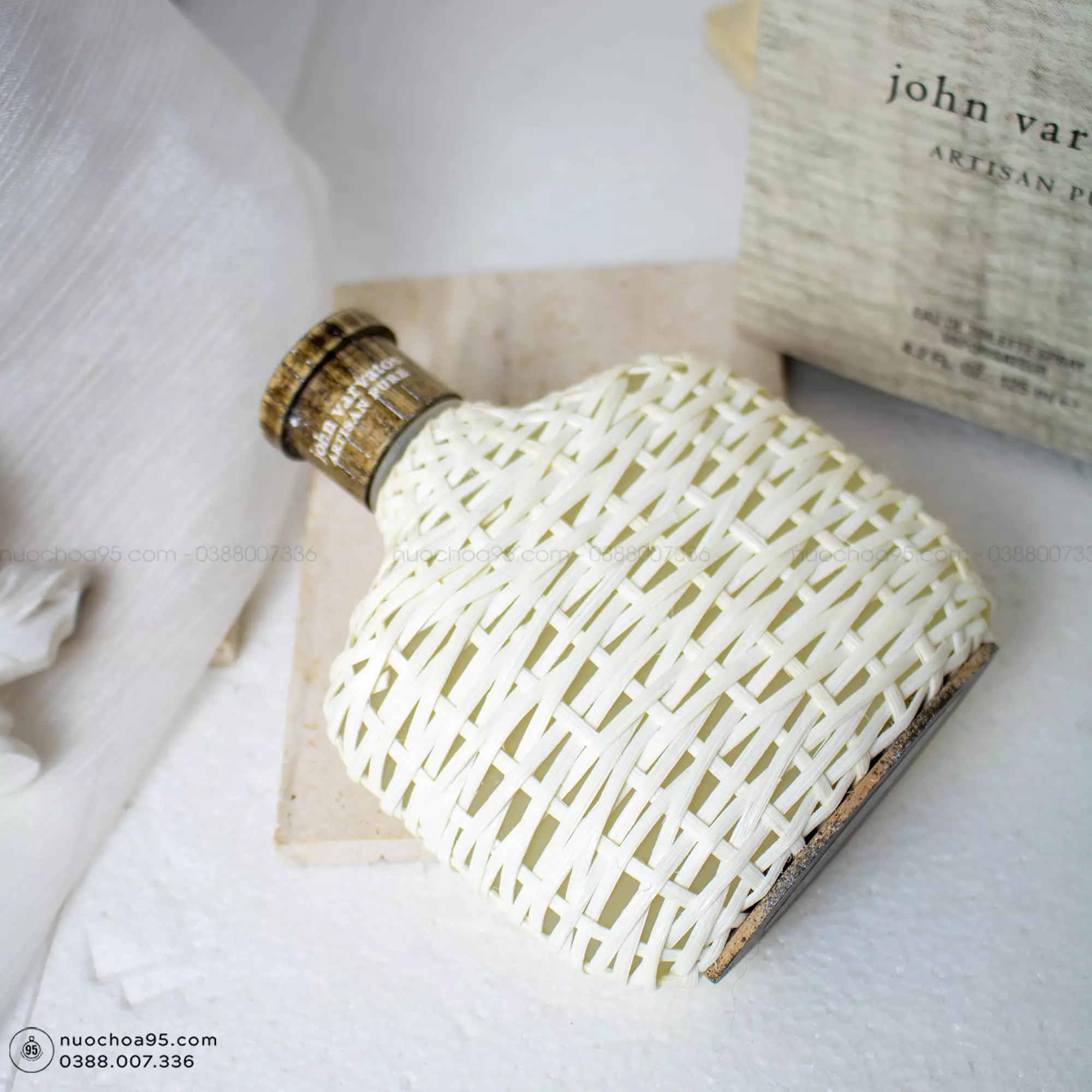 Nước hoa John Varvatos Artisan Pure EDT Nước hoa John Varvatos Artisan Pure EDT - Ảnh 2