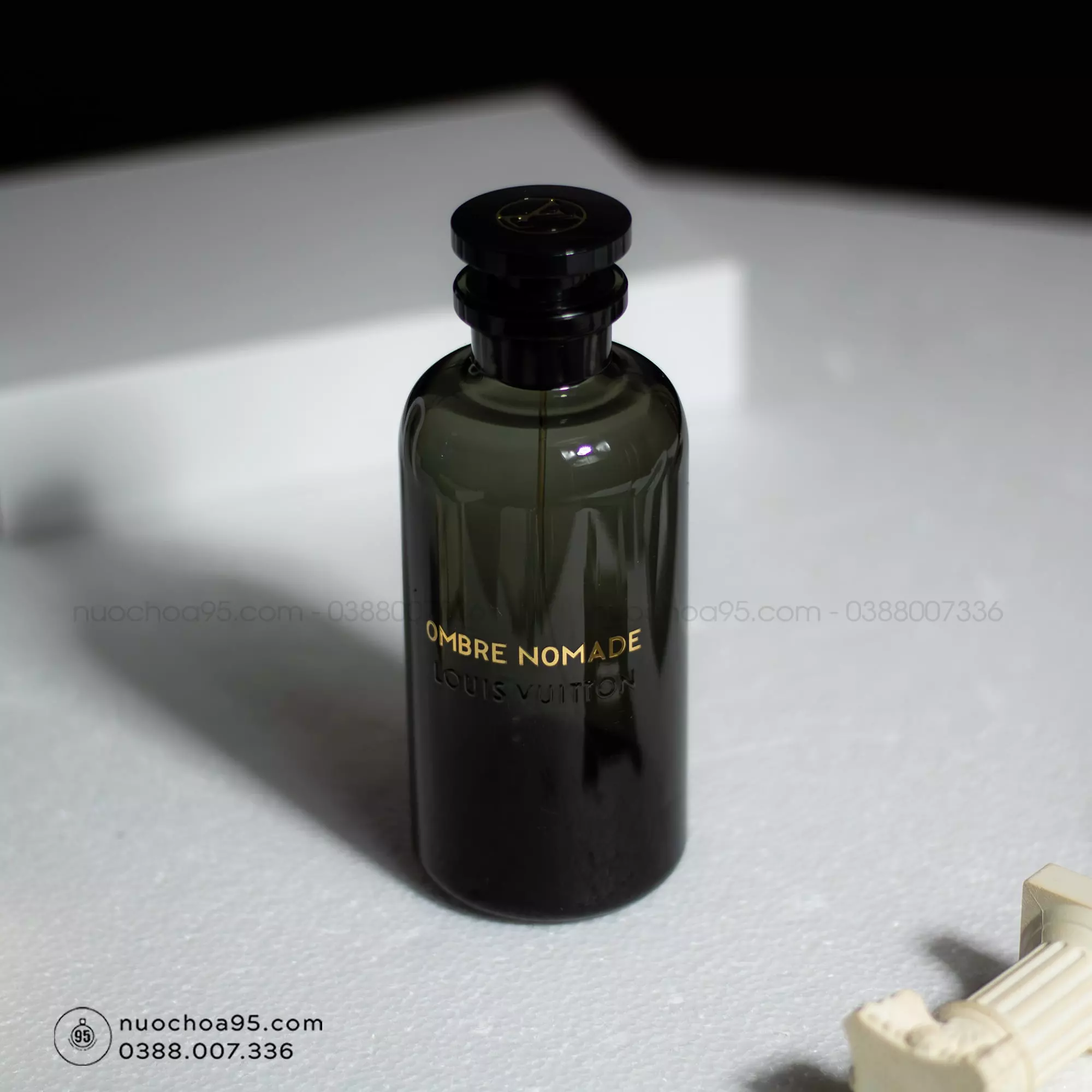 Nước hoa Louis Vuitton Ombre Nomade - Ảnh 2