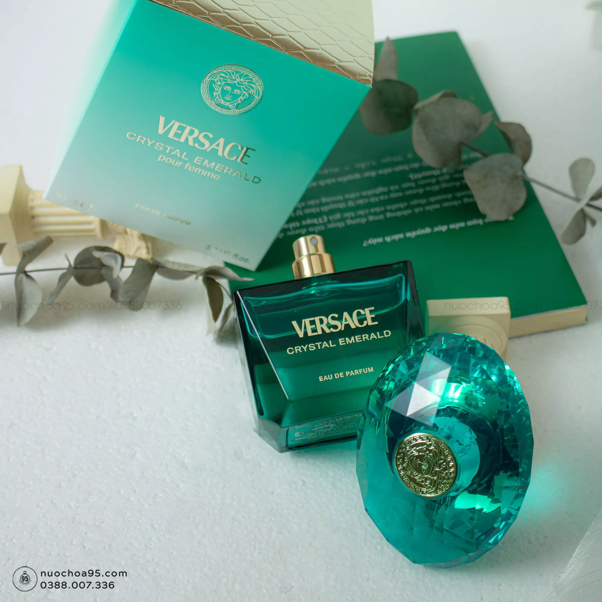 Nước hoa Versace Crystal Emerald EDP Nước hoa Versace Crystal Emerald EDP - Ảnh 2